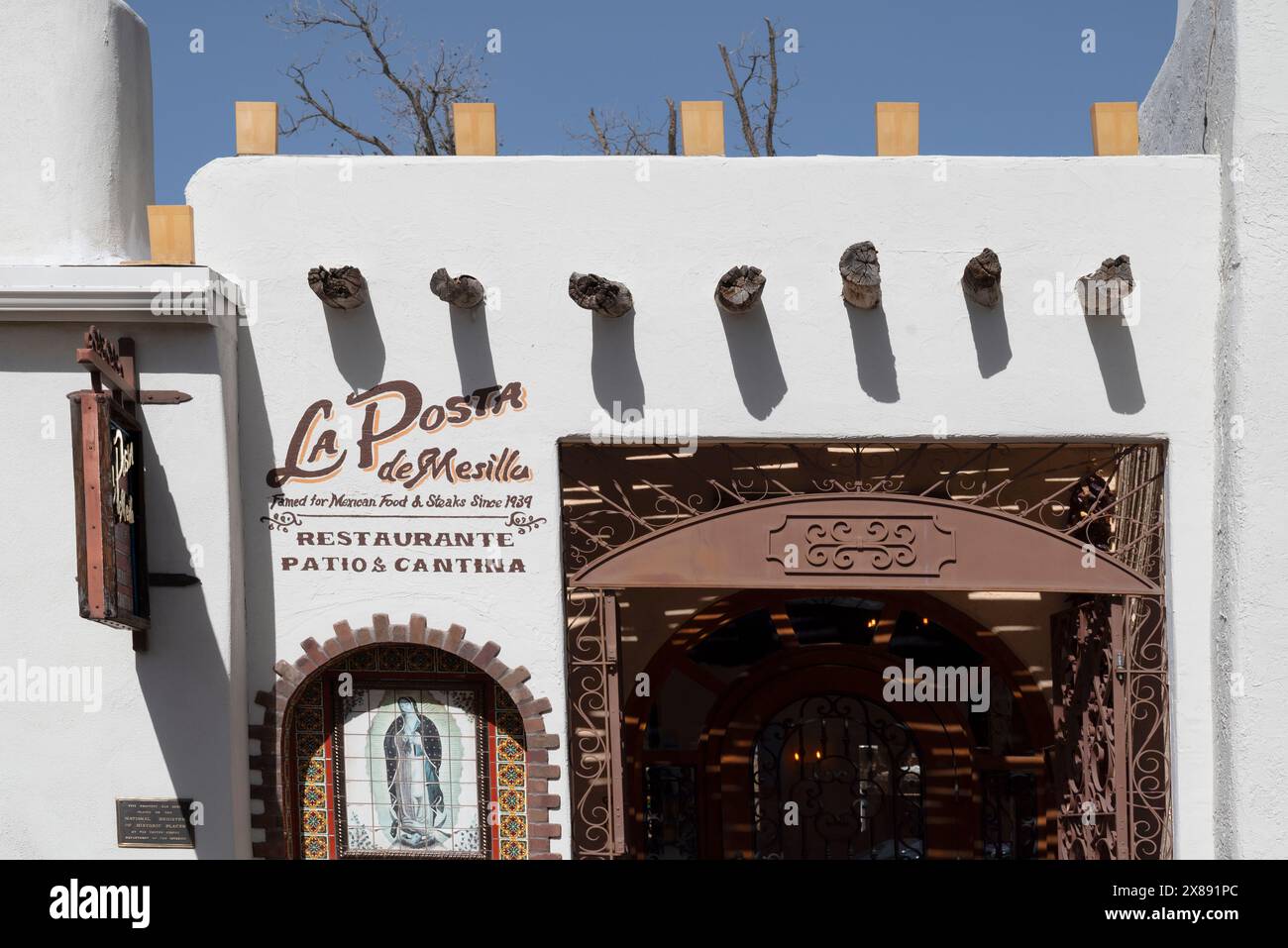 Entrance to La Posta de Mesilla, a landmark restaurant since 1939 with Southwest charm and architecural elements of the culture in Southern New Mexico Stock Photo