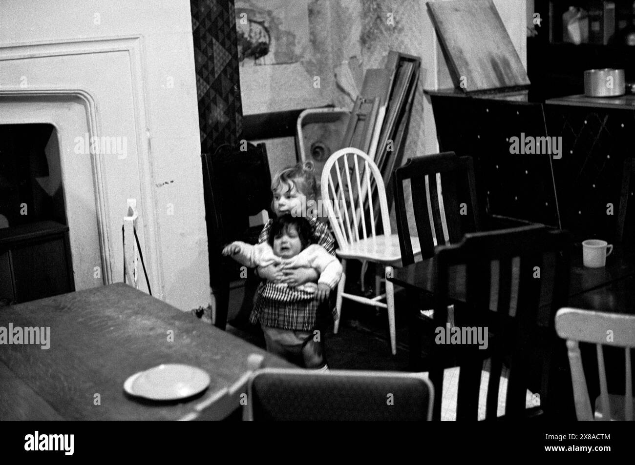 Chiswick Women's Aid, Richmond, London, England circa November 1975.  Unhappy children in the refuge. Stock Photo