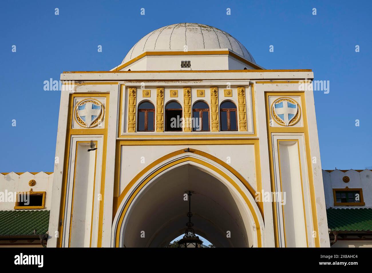 Rodecs Building Market hall, Nea Agora, close-up of a historic building with dome ...