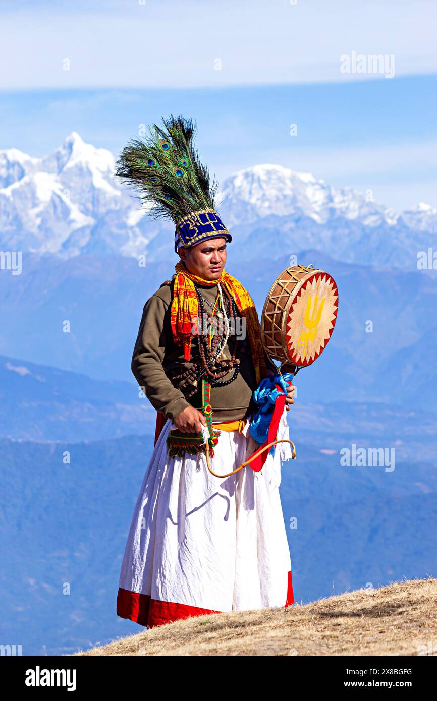 Nepal traditional dress hi-res stock photography and images - Alamy Nepal traditional dress hi-res stock photography and images - Alamy