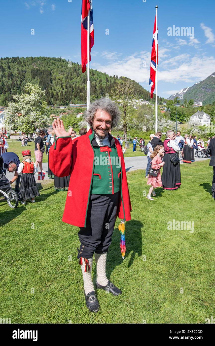 Traditional dress norway hi-res stock photography and images - Alamy