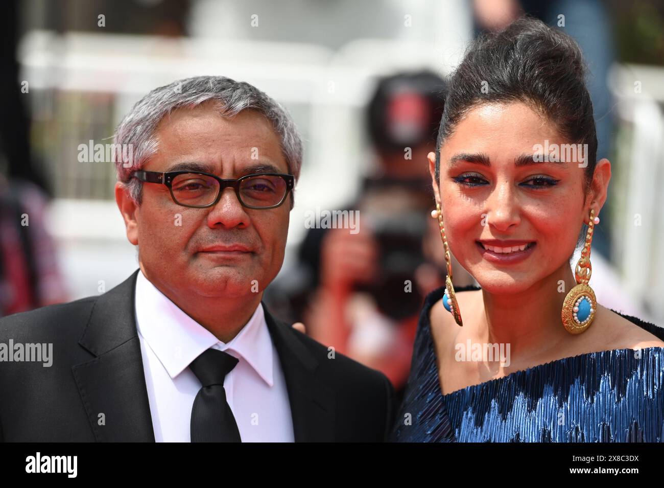 cannes-france-24th-may-2024-golshifteh-farahani-and-director