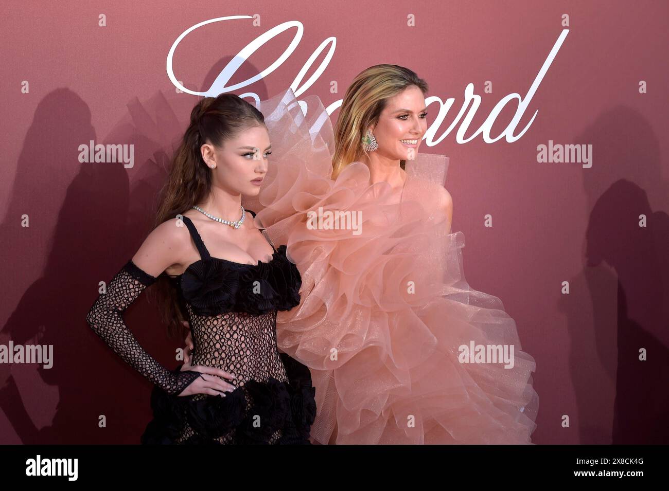 CAP D'ANTIBES, FRANCE - MAY 23: Heidi Klum, Leni Olumi Klum amfAR ...