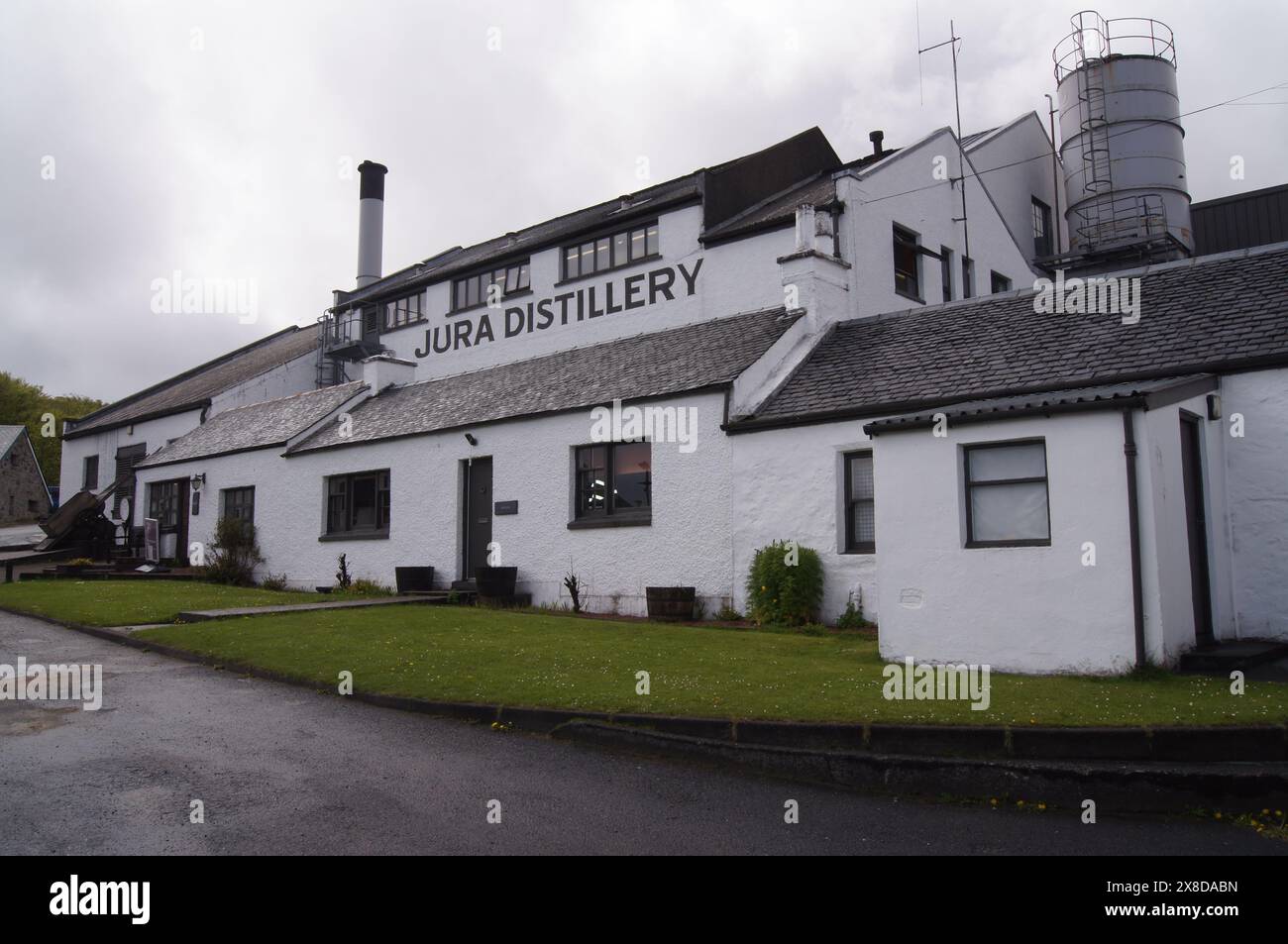 Hebridean Whisky Distillery at Craighouse on the Isle of Jura, Scotland, UK Stock Photo