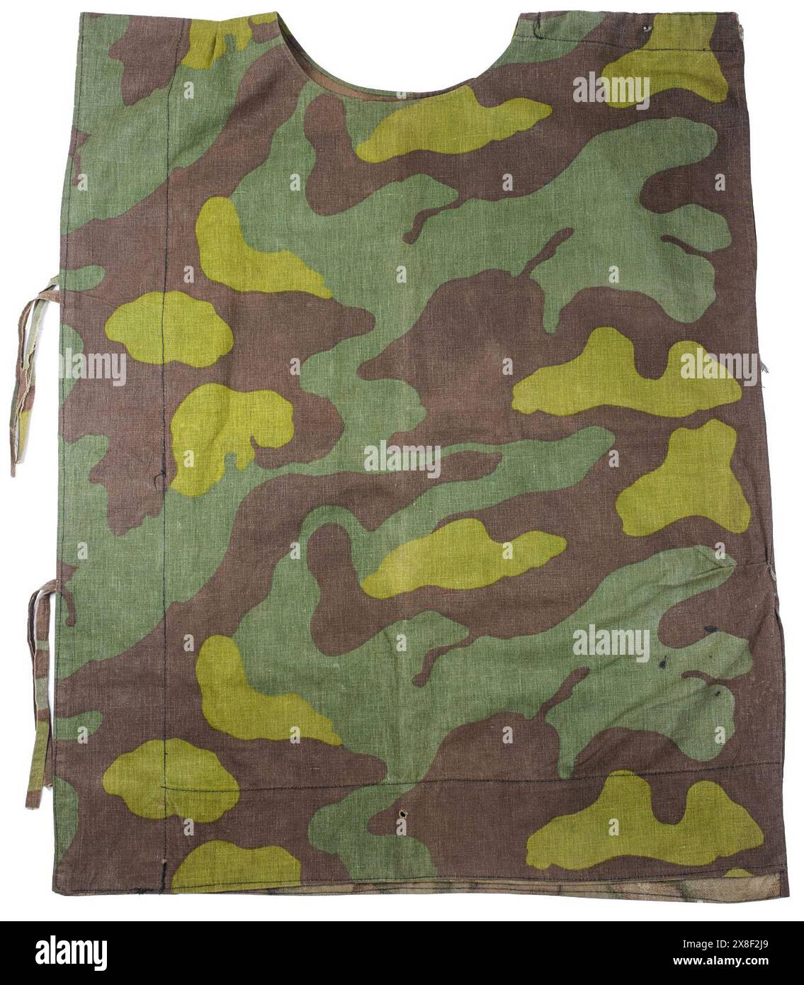 One of three surviving original camouflage smocks used by a handful of British  and Commonwealth infantry brigades in Italy 1944. Stock Photo