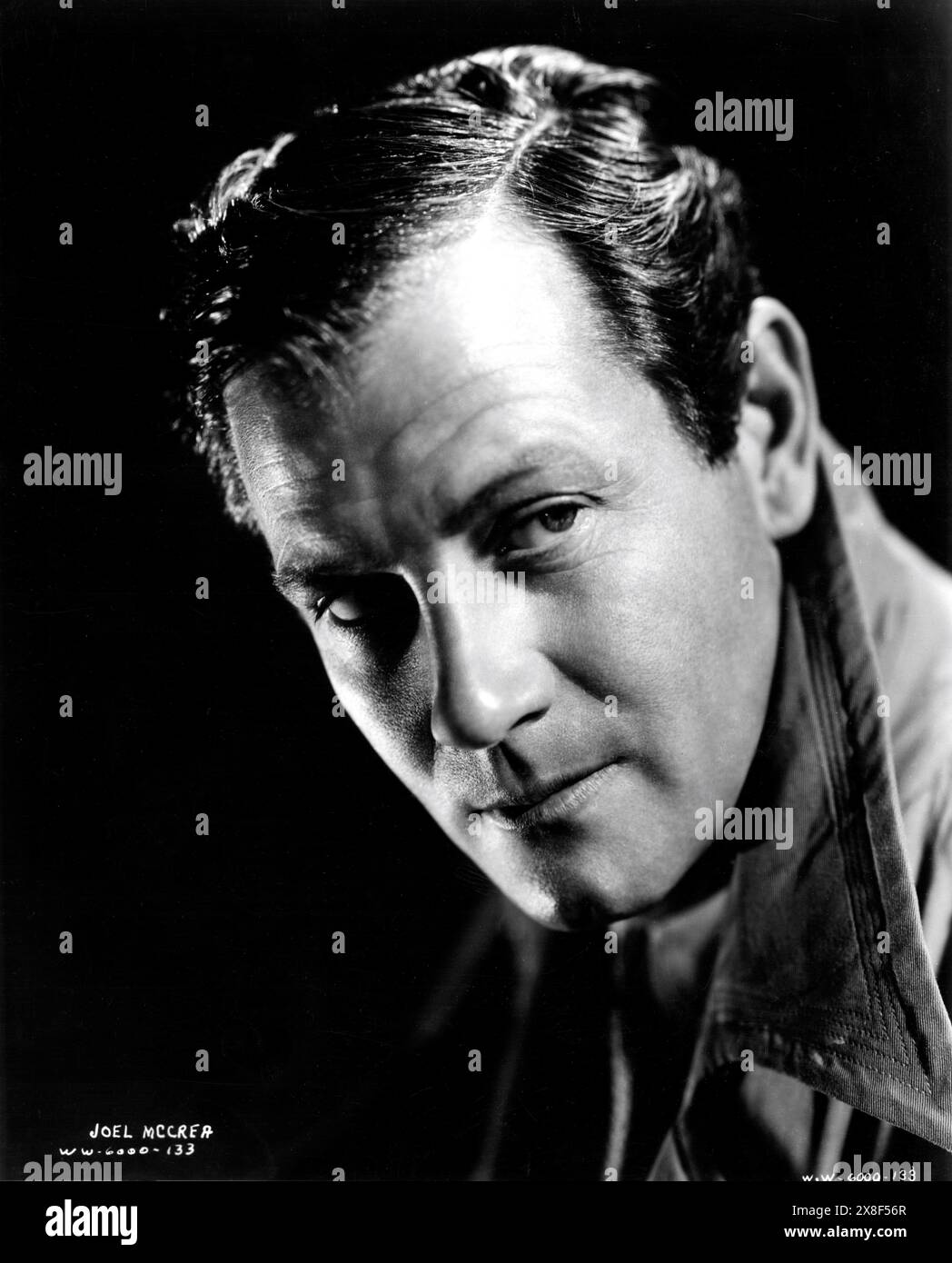 JOEL McCREA Portrait as John Jones in FOREIGN CORRESPONDENT 1940 director ALFRED HITCHCOCK screenplay Charles Bennett and Joan Harrison music Alfred Newman Walter Wanger Productions / United Artists Stock Photo