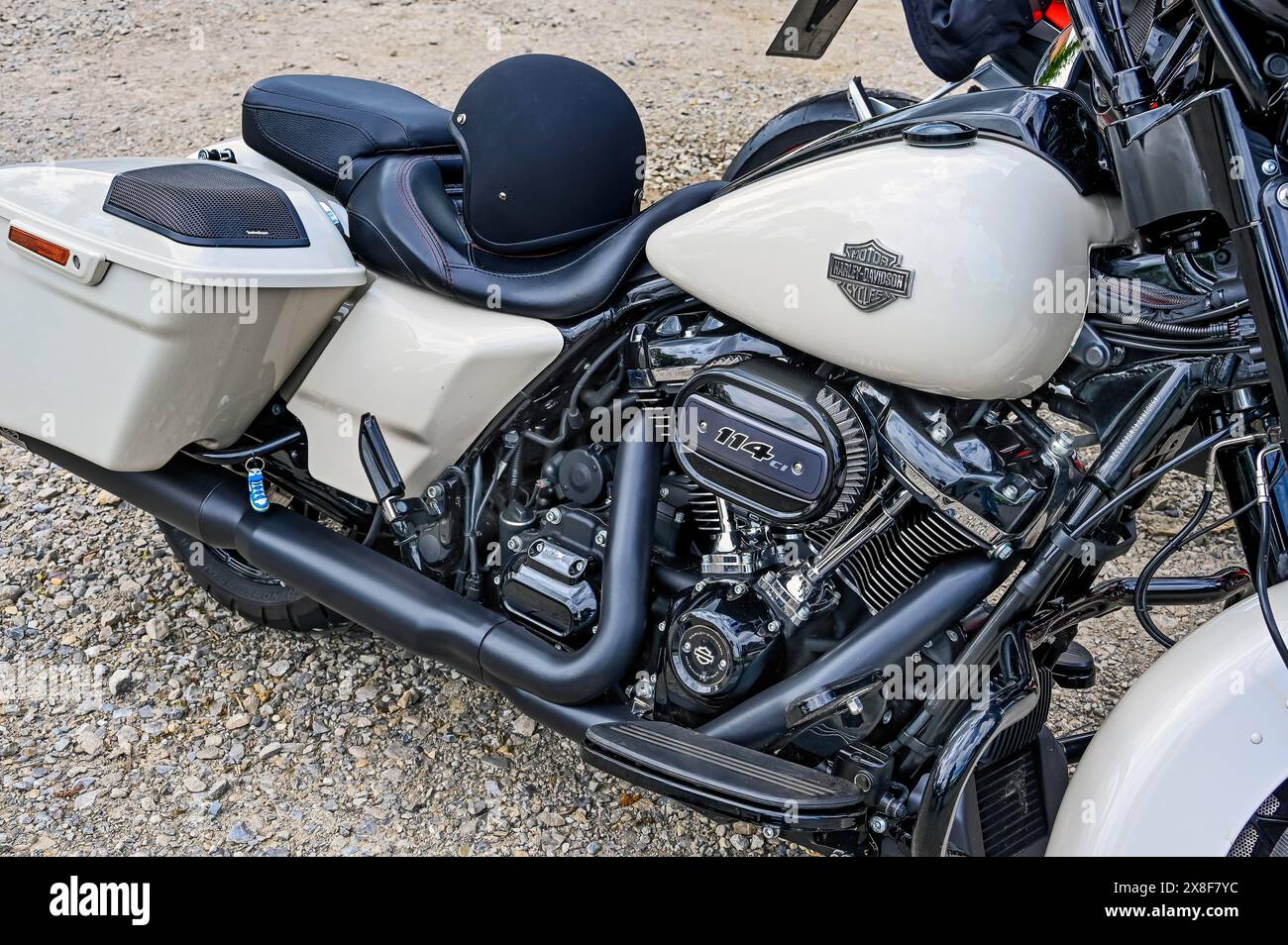 Harley davidson street bob 114 hi-res stock photography and images - Alamy