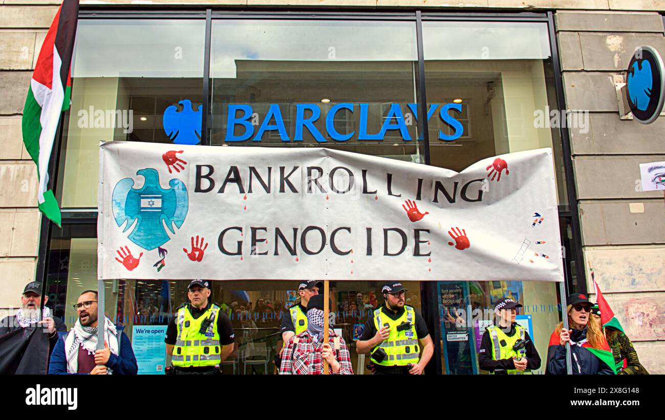 Glasgow, Scotland, UK. 25th May, 2024: Palestinian  Barclays genocide protest took place on argyle street in the city centre. Credit Gerard Ferry /Alamy Live News Stock Photo