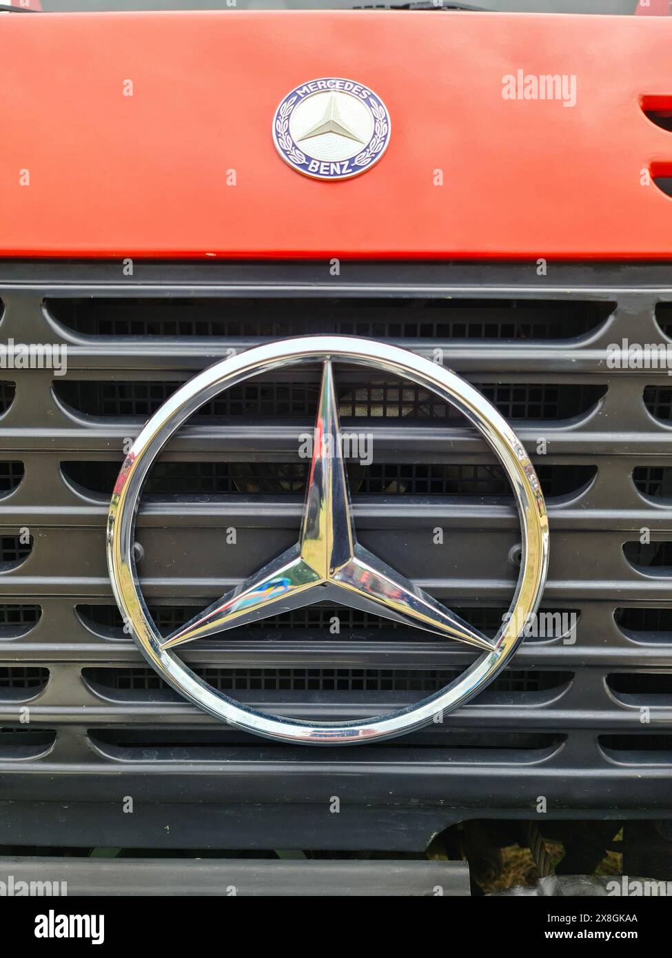 Kiel, Germany - 24.May 2024: A Mercedes Benz logo on the front of an old fire engine Stock Photo