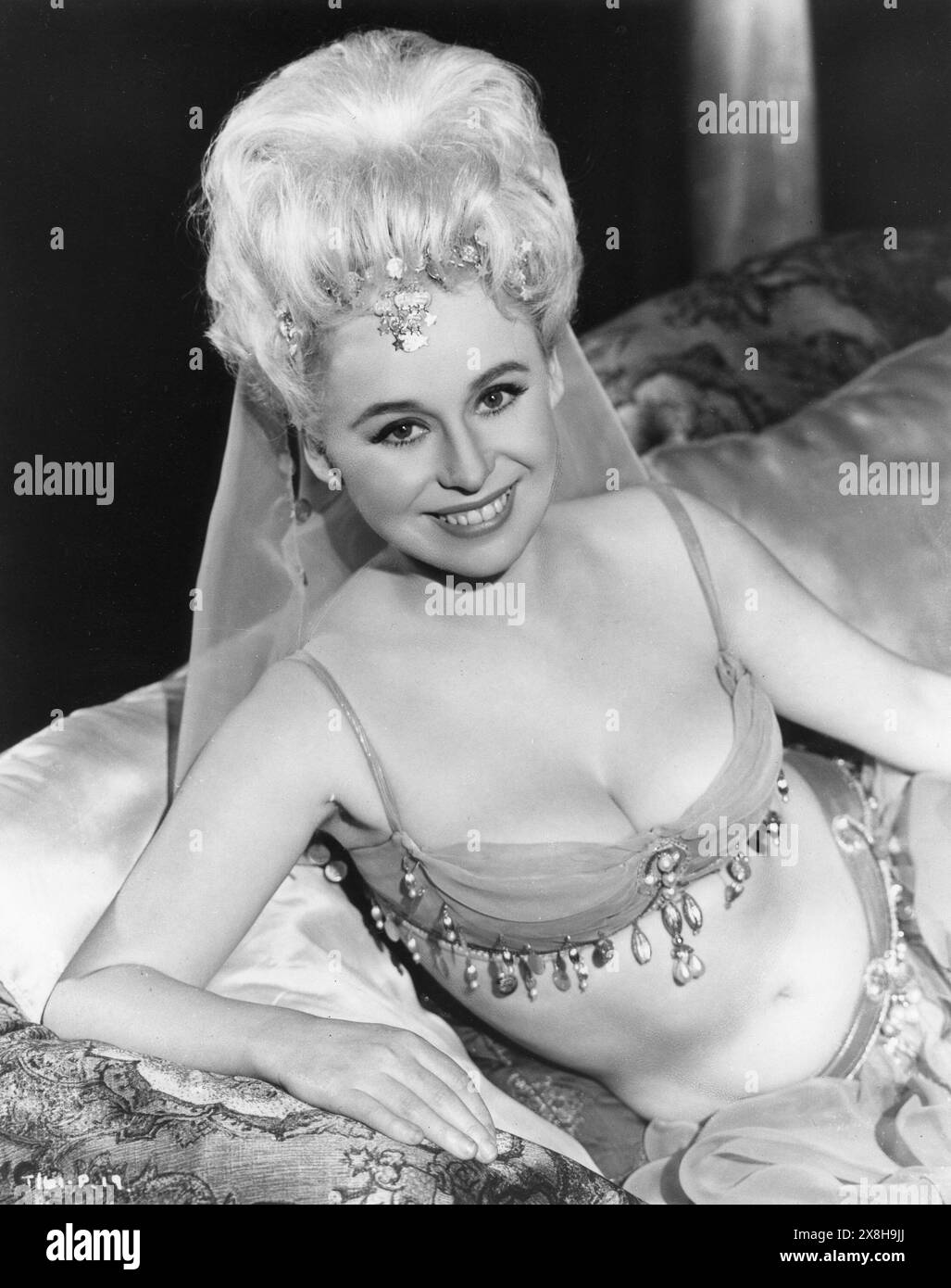 Barbara windsor carry on debut hires stock photography and images Alamy