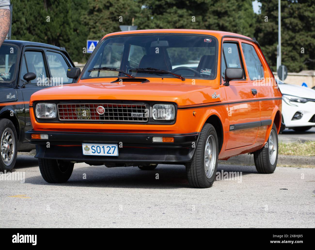18 hot hatch hatchback hi-res stock photography and images - Alamy