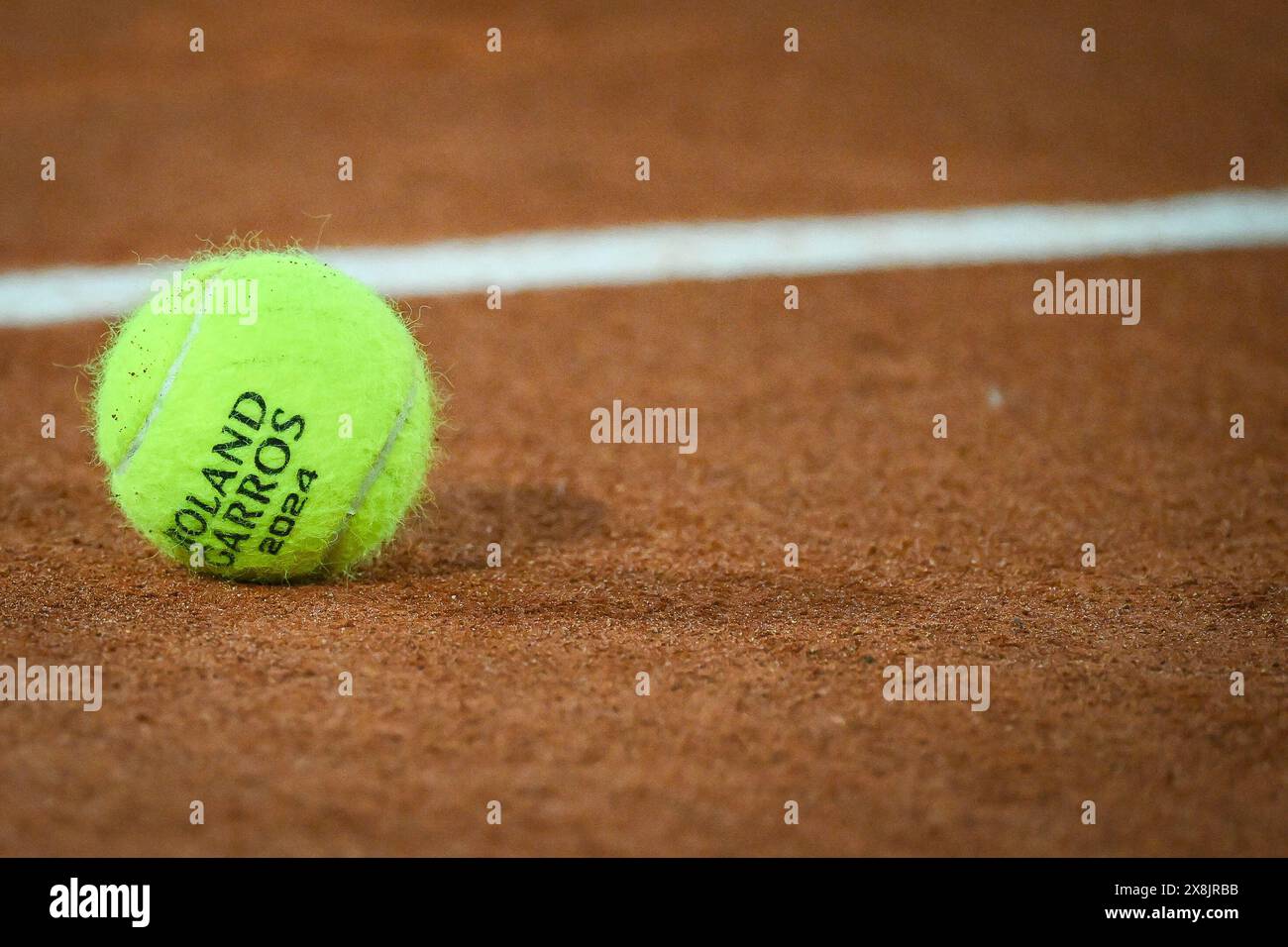 Paris, France. 20th May, 2024. Illustration of the official ball during Roland-Garros 2024, ATP and WTA Grand Slam tennis tournament on May 20, 2024 at Roland-Garros stadium in Paris, France - Photo Matthieu Mirville/DPPI Credit: DPPI Media/Alamy Live News Stock Photo