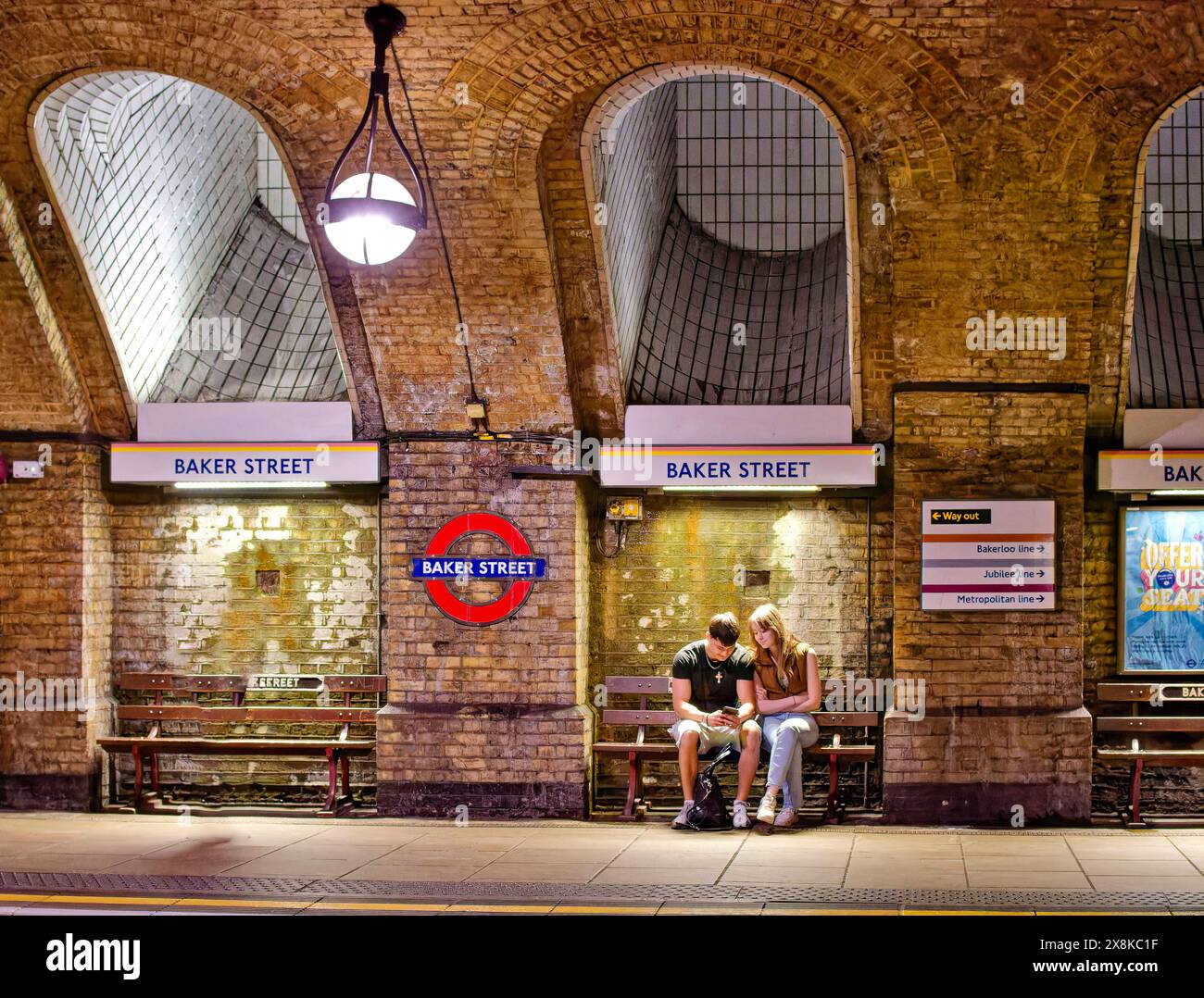 London Underground Tube old Baker Street Station original station of Metropolitan Railway 1863 white tiled light alcoves Stock Photo