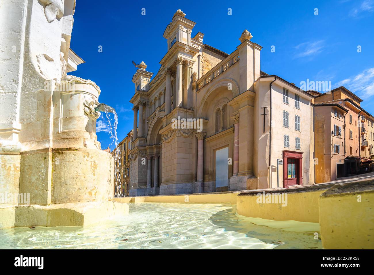 Aix en provence france hi-res stock photography and images - Alamy