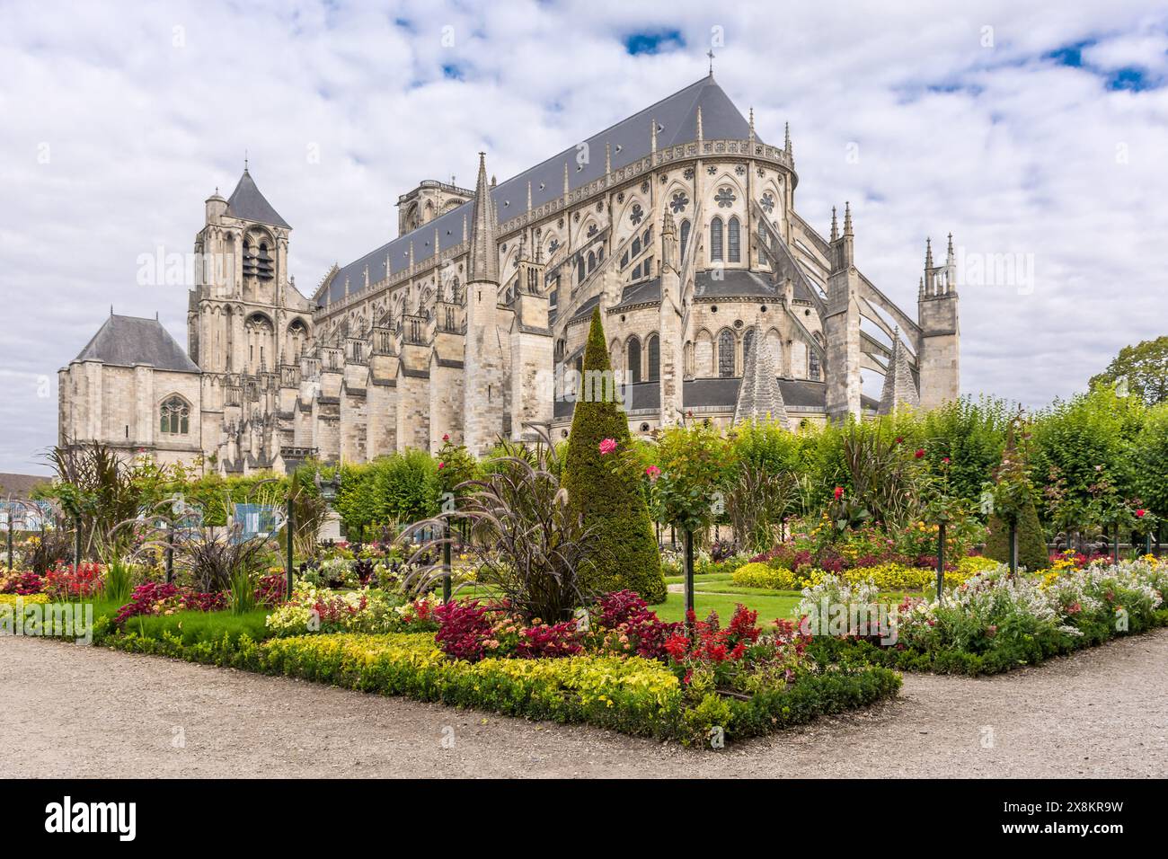 Scenic view of the Cathedral of Saint Etienne of Bourges and its ...
