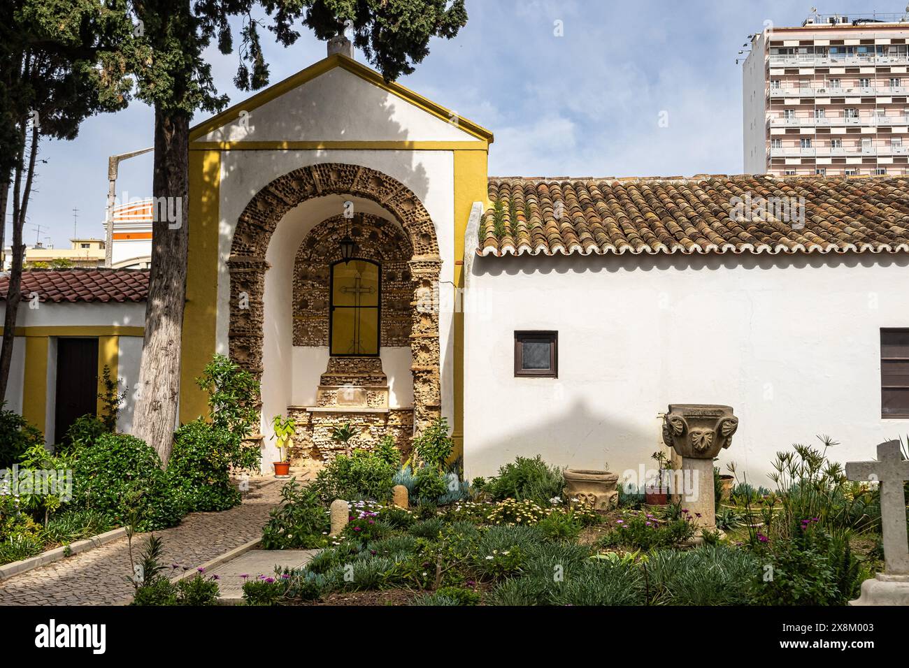 chapel of bones of faro