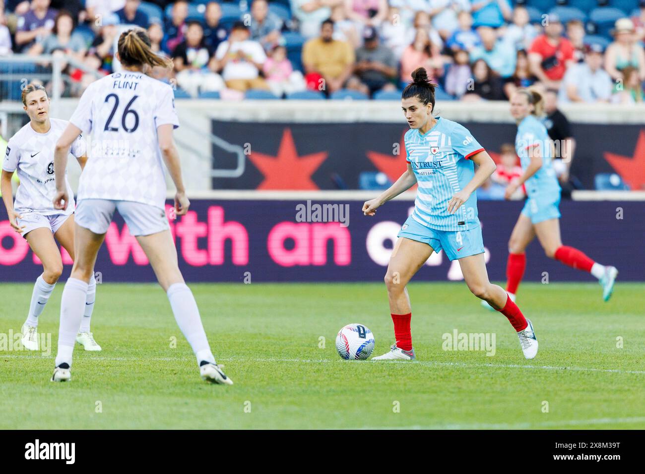 May 25, 2024: Chicago Red Stars midfielder Cari Roccaro (4) controls ...
