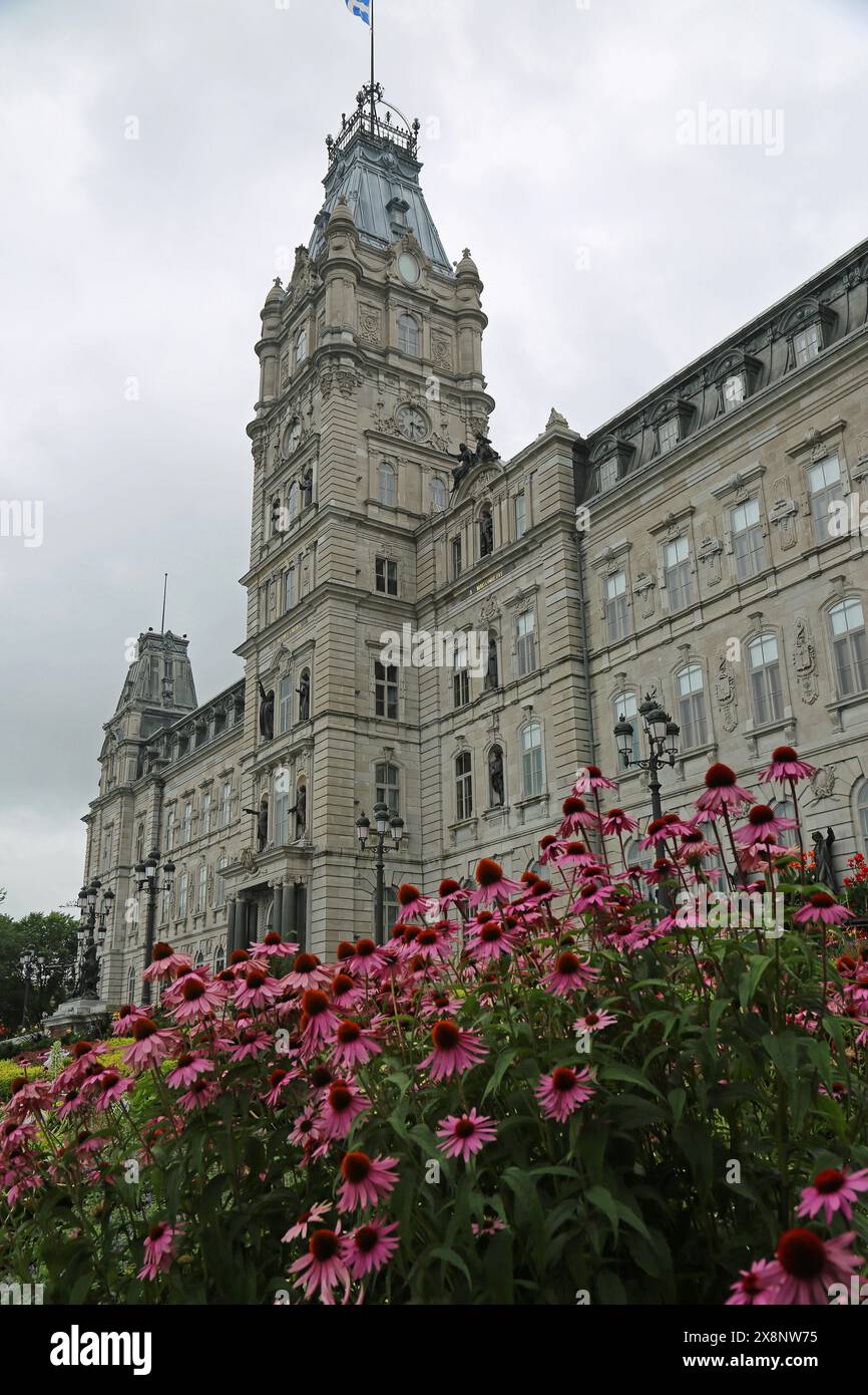 Flowers and parliament vertical - Quebec City, Canada Stock Photo