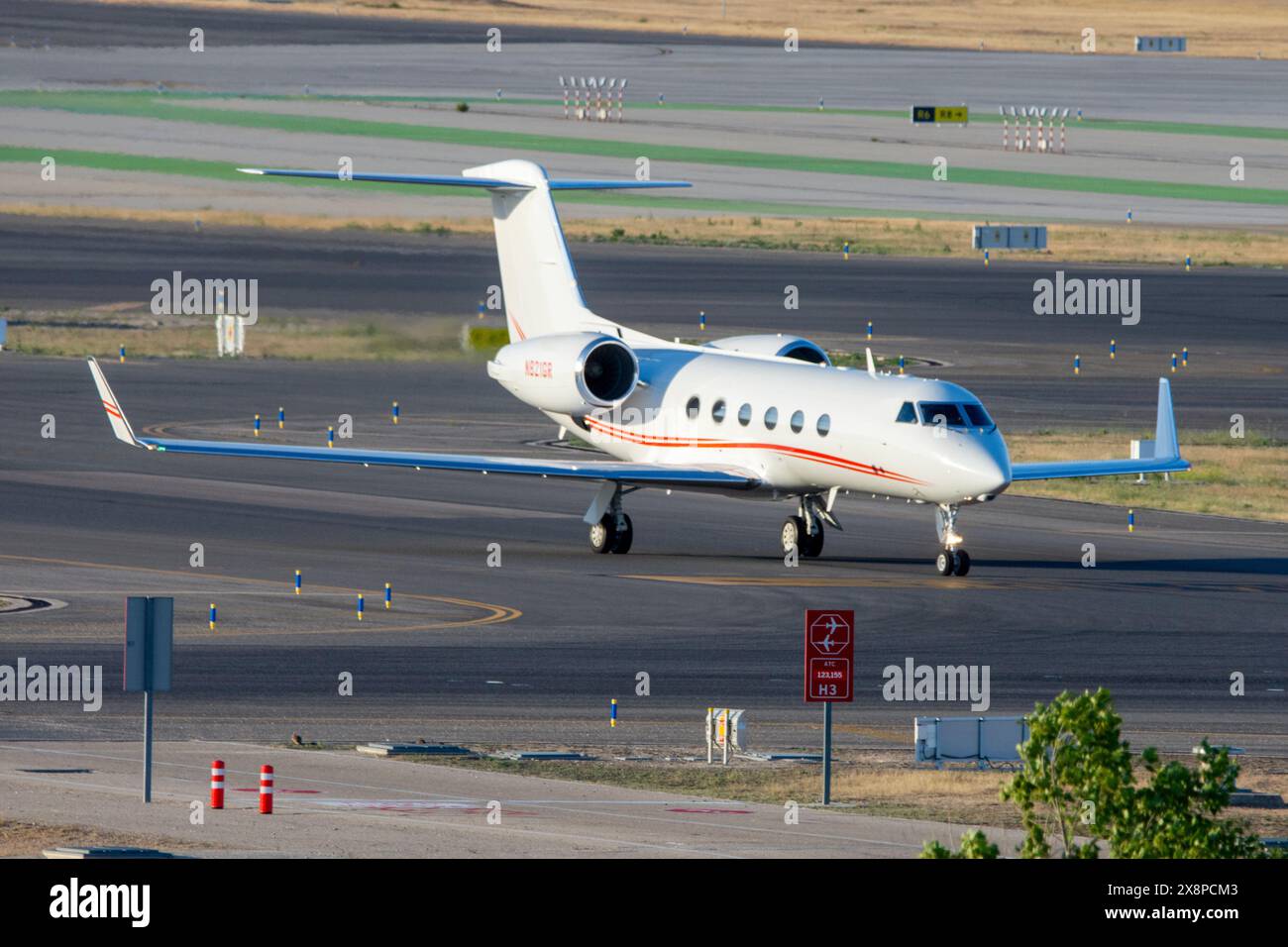 Gulfstream G400 private plane Stock Photo