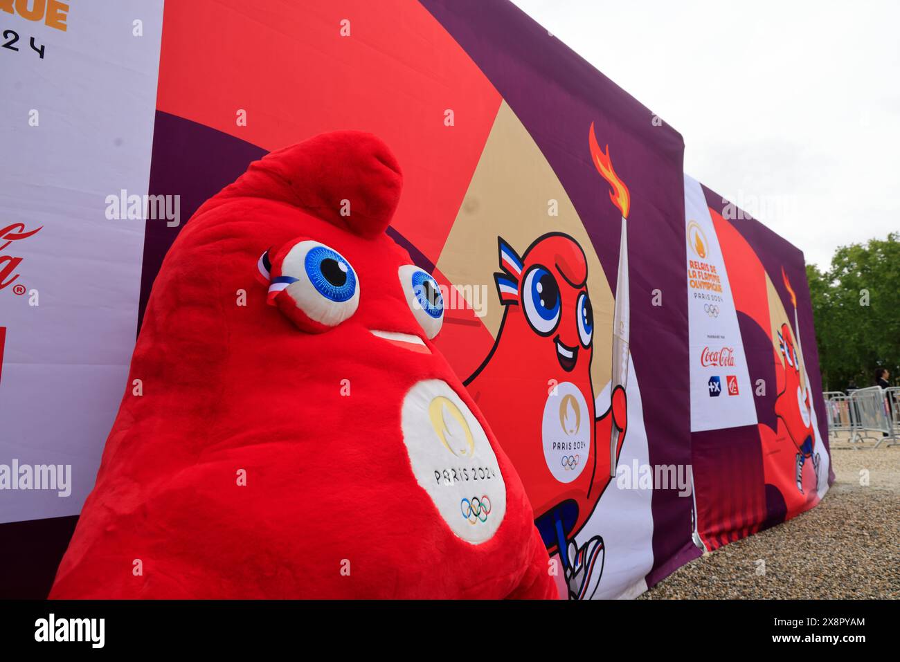 Arrival of the 2024 Olympic torch relay in Bordeaux. 2024 Olympic Games