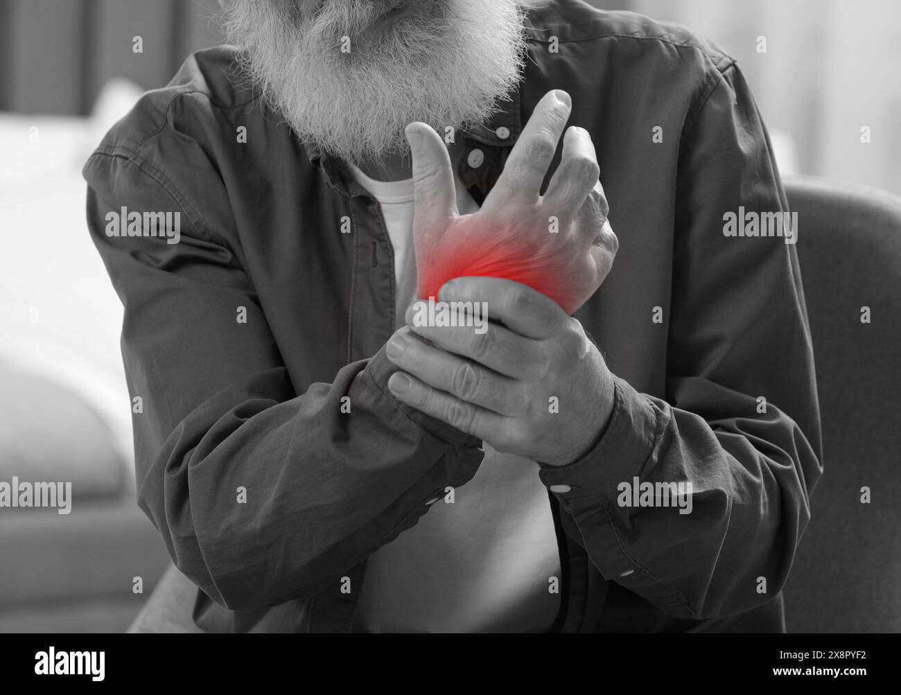 Senior old man wrist pain hi-res stock photography and images - Alamy