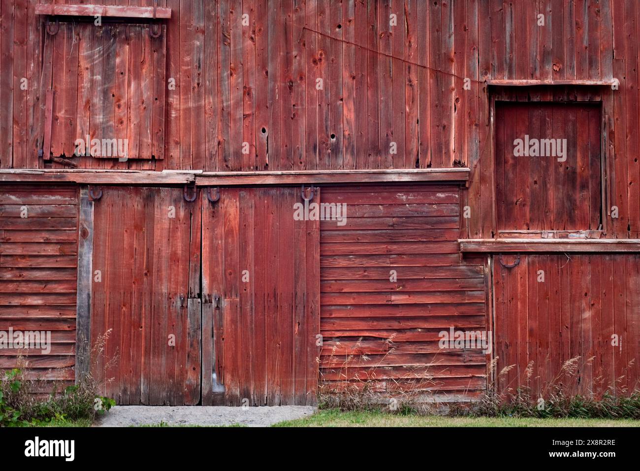 Textured barn hi-res stock photography and images - Alamy