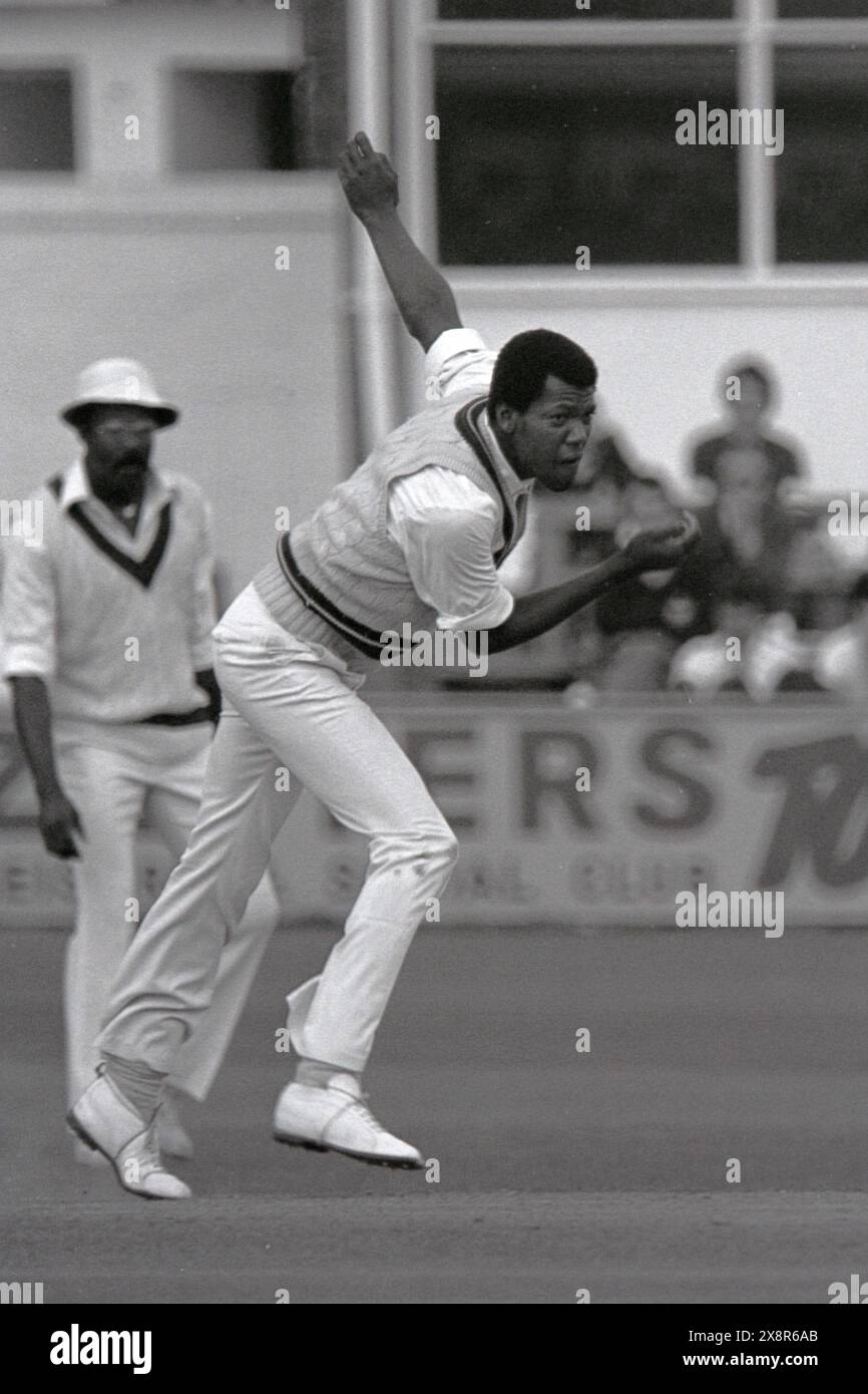 Colin Croft bowling for the visitors (Lancs), Worcestershire v Lancashire (John Player League, 40 Overs) at New Road, Worcester, England Sunday 3rd September 1978 Stock Photo