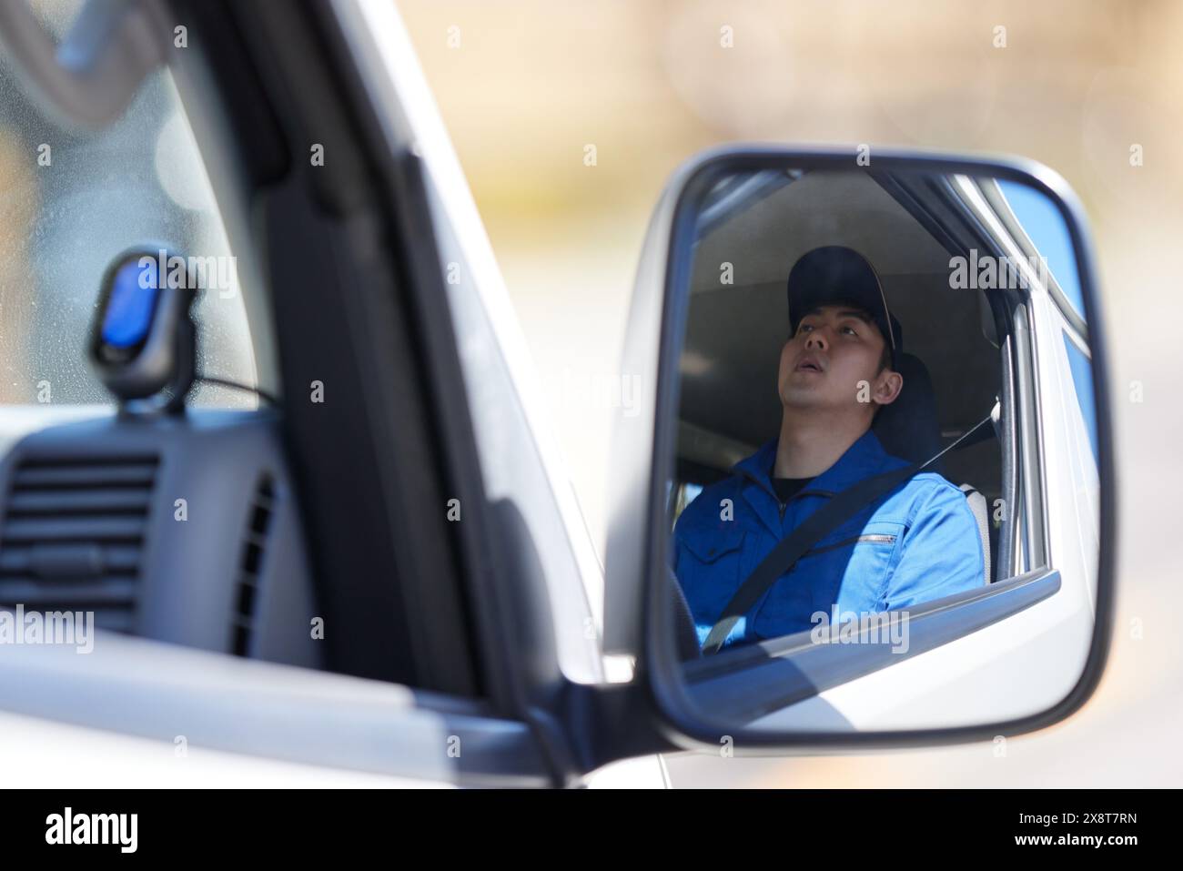 Delivery man resting work hi-res stock photography and images - Alamy