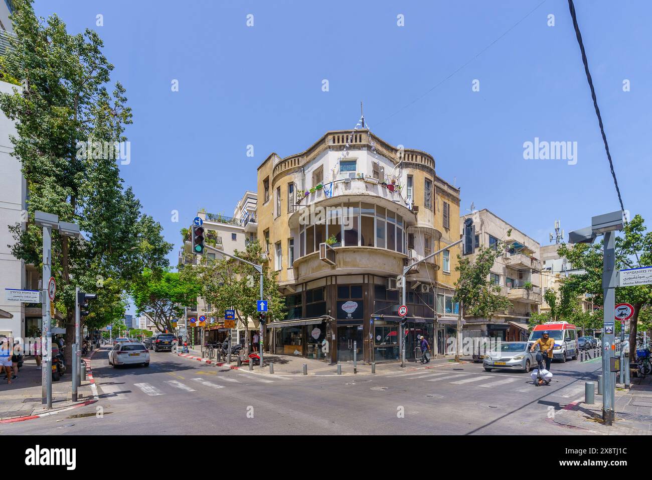 tel-aviv-israel-may-23-2024-street-scene-in-the-city-center-with