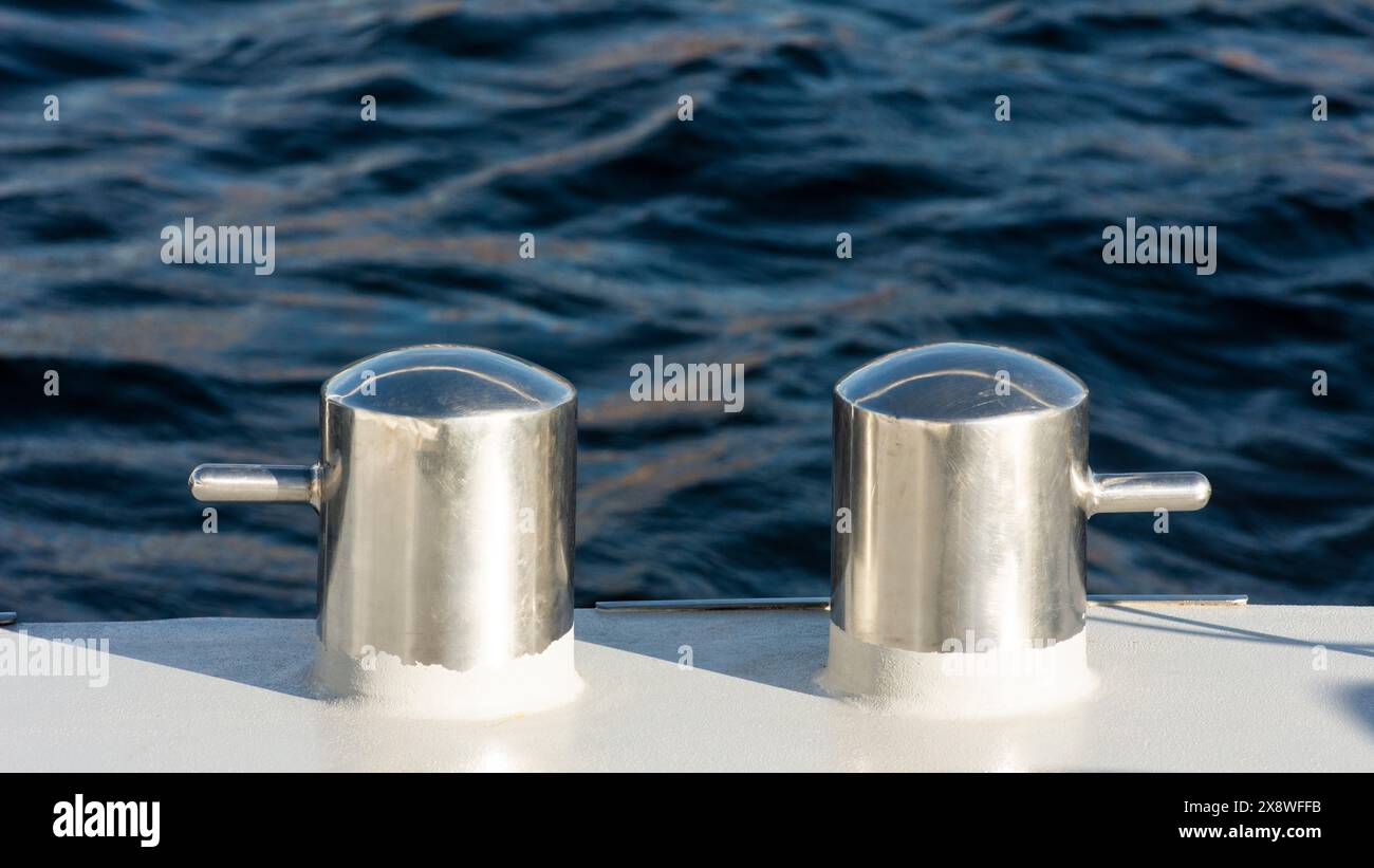 Poller ohne Tauwerk Stock Photo
