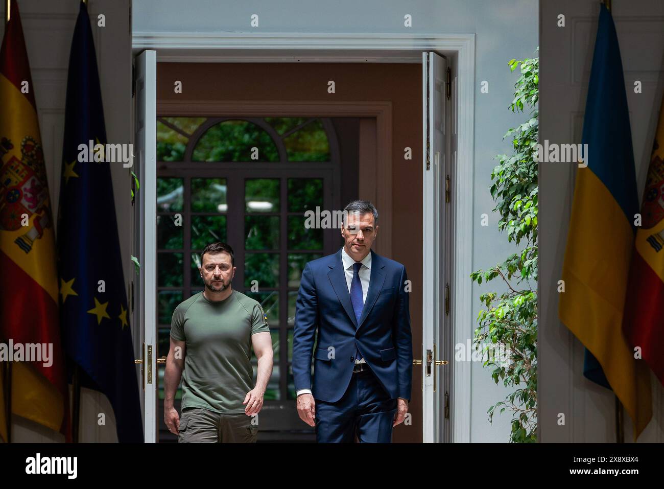 Madrid, Spain. 27th May, 2024. President of Ukraine Volodymyr Zelenskyy (L) and Spanish Prime Minister Pedro Sanchez (R) arrive to a press conference at Moncloa Palace in Madrid. Spain and Ukraine sign a bilateral security agreement: 'Defense, security, peace, and reconstruction are our priorities.' Credit: SOPA Images Limited/Alamy Live News Stock Photo