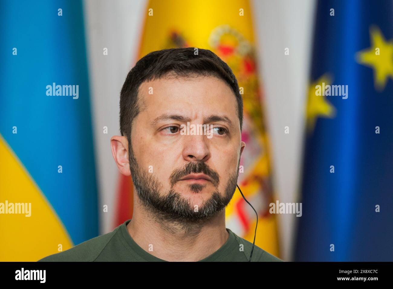 Madrid, Spain. 27th May, 2024. President of Ukraine, Volodymyr Zelenskyy, is seen during a press conference at the Moncloa Palace in Madrid. Spain and Ukraine sign a bilateral security agreement: 'Defense, security, peace, and reconstruction are our priorities.' (Photo by Guillermo Gutierrez Carrascal/SOPA Images/Sipa USA) Credit: Sipa USA/Alamy Live News Stock Photo
