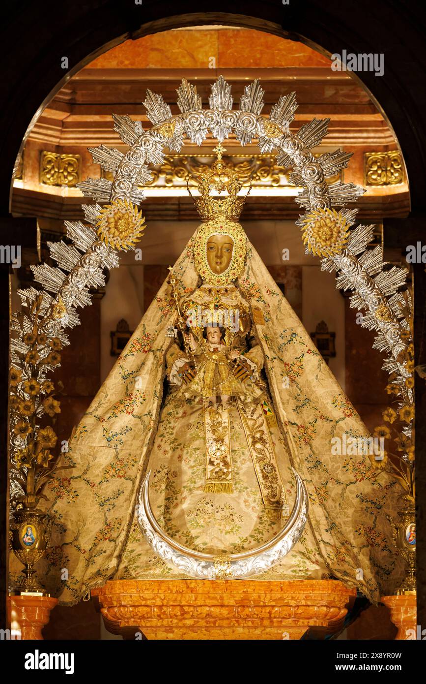 Virgen natural hi-res stock photography and images - Alamy