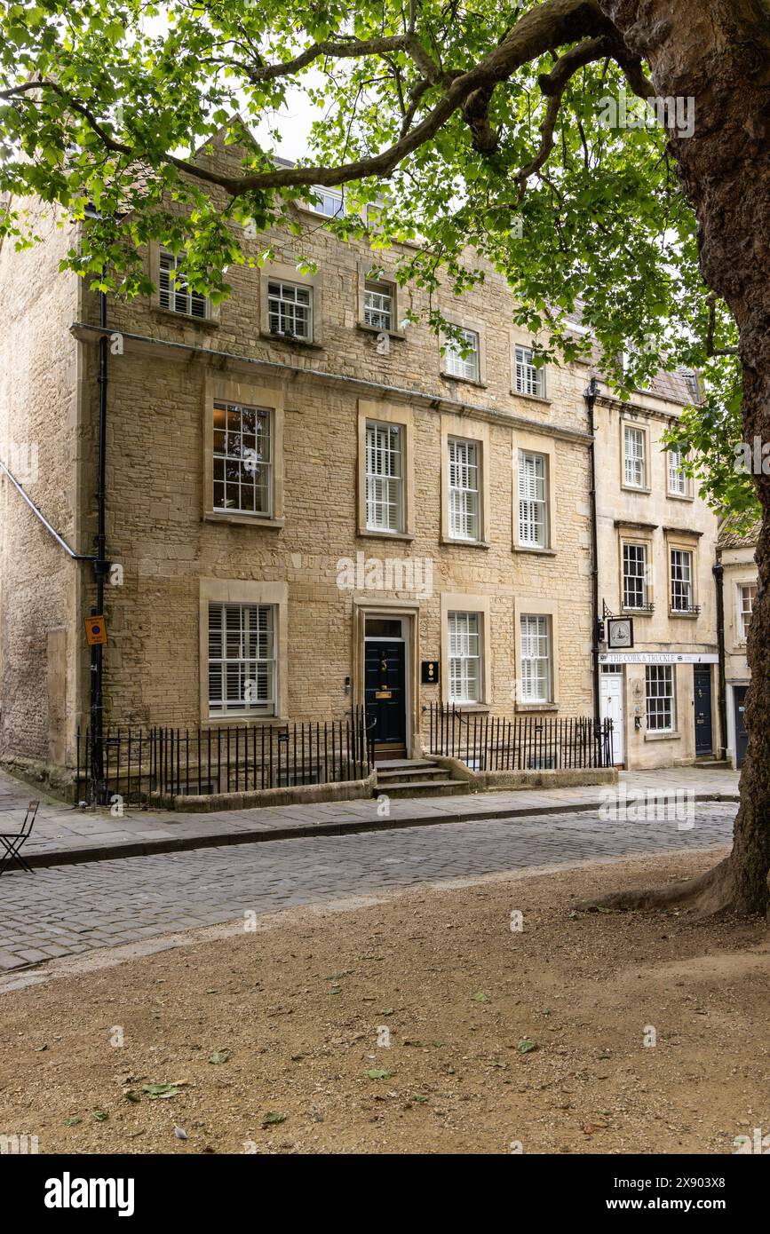 Eight Townhouse Hotel in Abbey Green, Bath City centre, Somerset ...