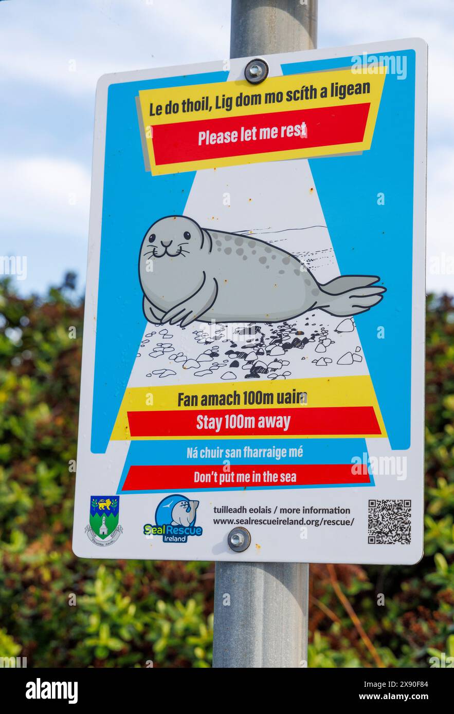 Beach notice ireland hi-res stock photography and images - Alamy