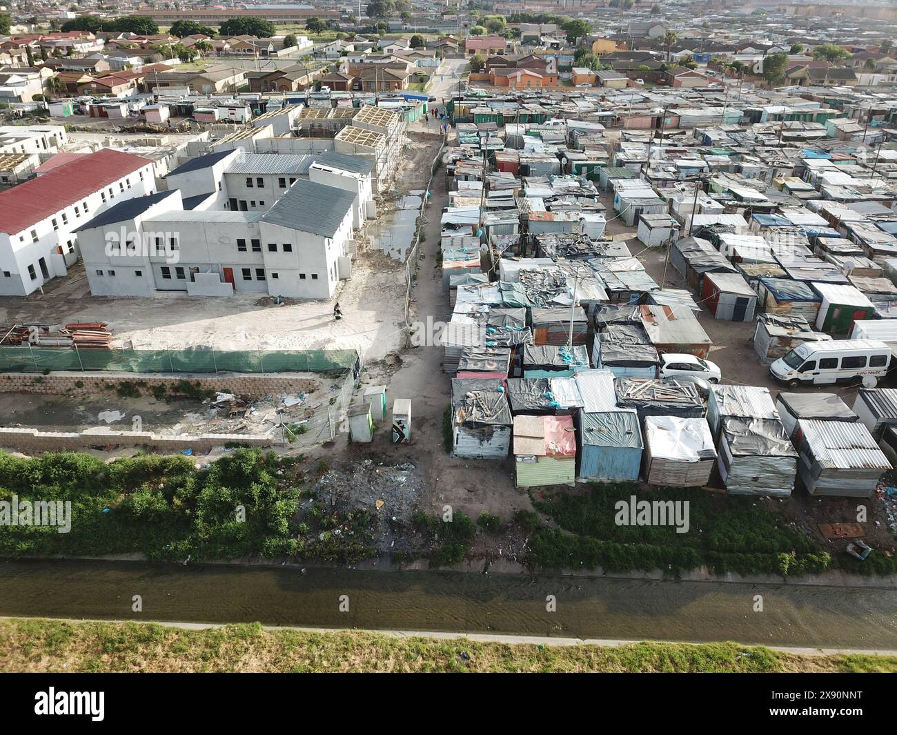 Existing housing hi-res stock photography and images - Alamy