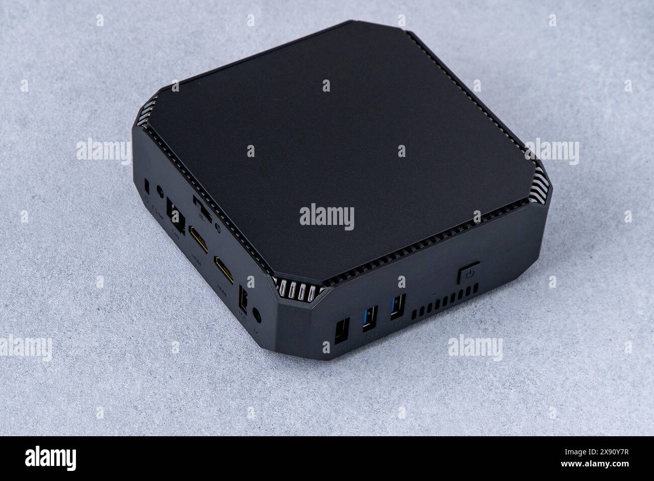 Compact server hi-res stock photography and images - Alamy