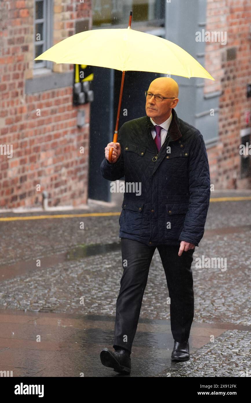 snp-leader-john-swinney-arriving-for-a-visit-to-the-moon-tell-me-truth