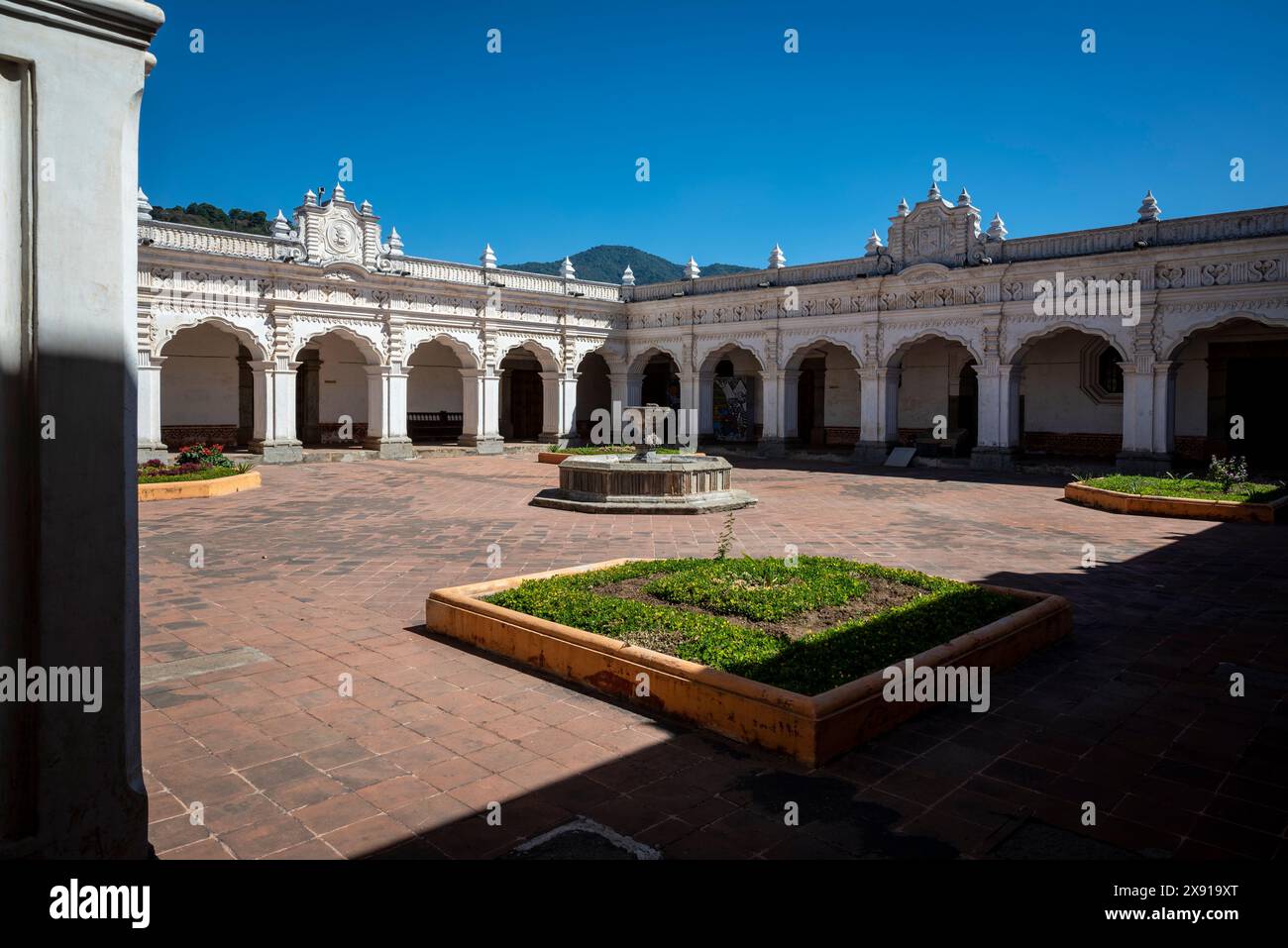 Atrium of the Museo Colonial, Colonial Museum, Antigua, Guatemala Stock ...