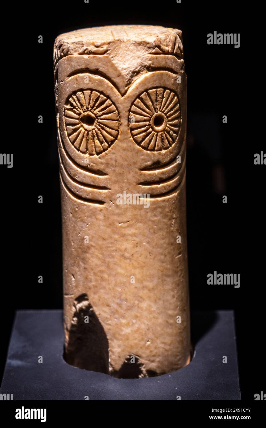 cylinder idol, limestone, 3000-2500 BC, Cabezo de Conquero,Huelva Museum, Huelva, Andalusia, Spain Stock Photo