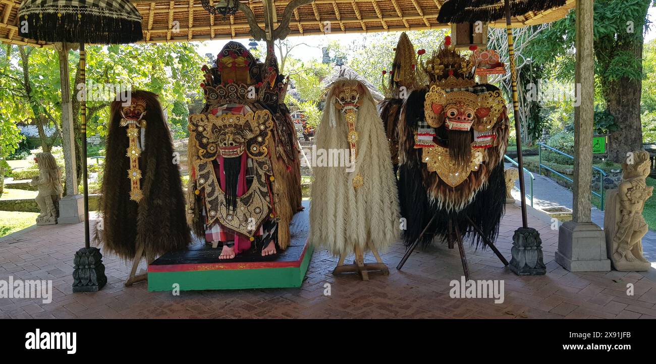 Rangda, demon queen of the leyaks in Bali Stock Photo