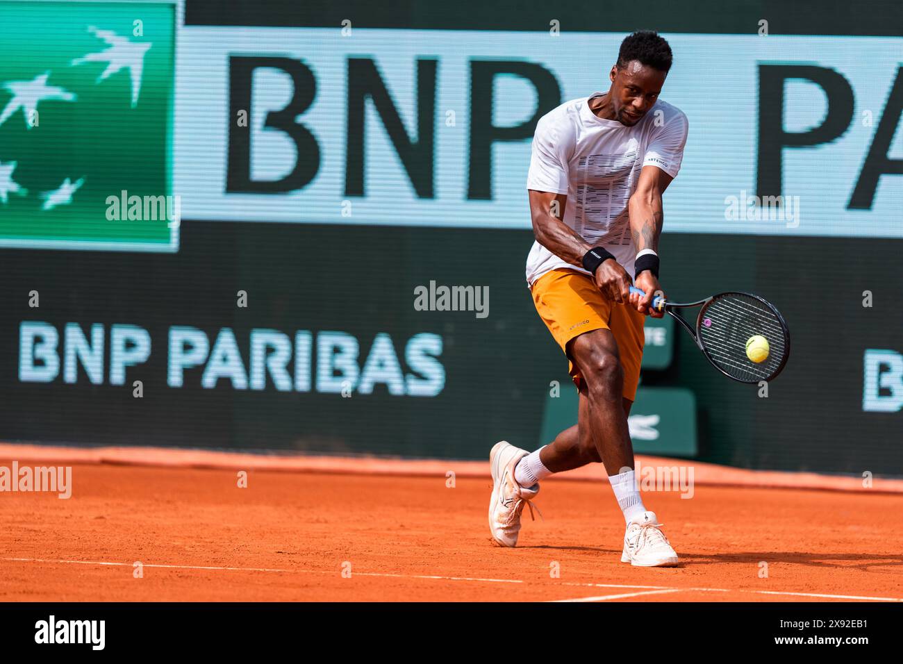 A Night of Tennis and Showmanship