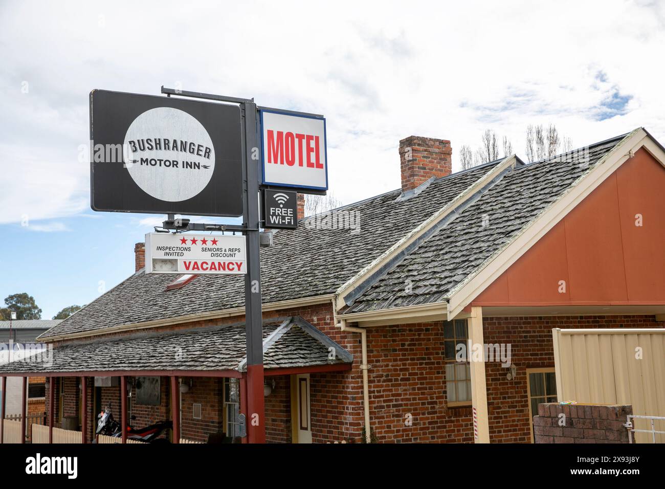 Bushranger Motor Inn in Uralla town centre, named after the bushranger