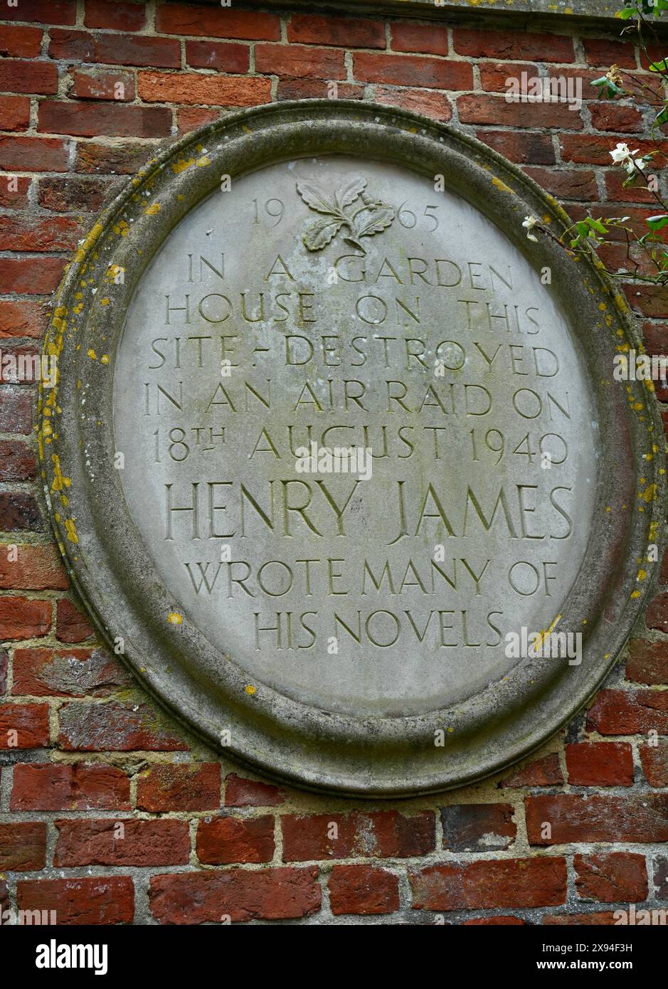 Henry james plaque hi-res stock photography and images - Alamy