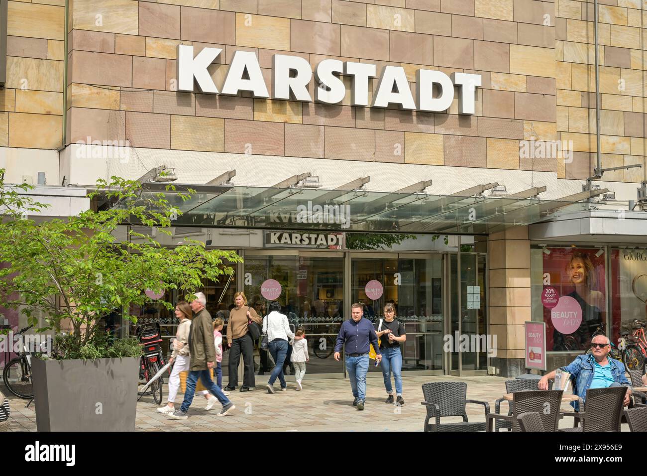 Galeria Karstadt, Lindenplatz, Offenburg, Baden-Württemberg, Germany, Galeria Karstadt, Lindenplatz, Offenburg, Baden-Württemberg, Deutschland Stock Photo