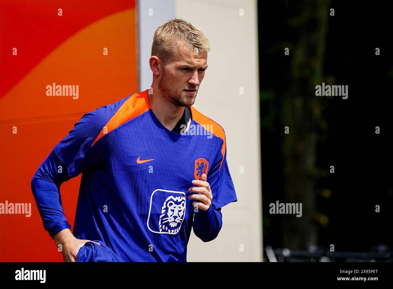 Zeist, Netherlands. 29th May, 2024. ZEIST, NETHERLANDS - MAY 29: Matthijs de Ligt of the Netherlands prior to a Training Session of the Netherlands Men's Football Team ahead of EURO 2024 at the KNVB Campus on May 29, 2024 in Zeist, Netherlands. (Photo by Rene Nijhuis/Orange Pictures) Credit: Orange Pics BV/Alamy Live News Stock Photo