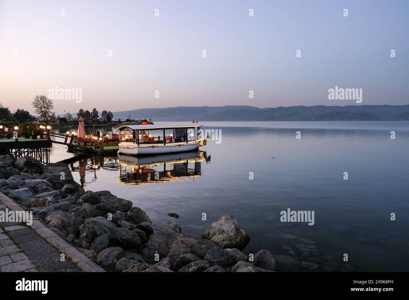 View of Lake Sapanca (Sapanca Golu) a fresh water lake between the Gulf of İzmit and the Adapazarı Meadow, Sapanca region, Turkey, Eurasia Stock Photo