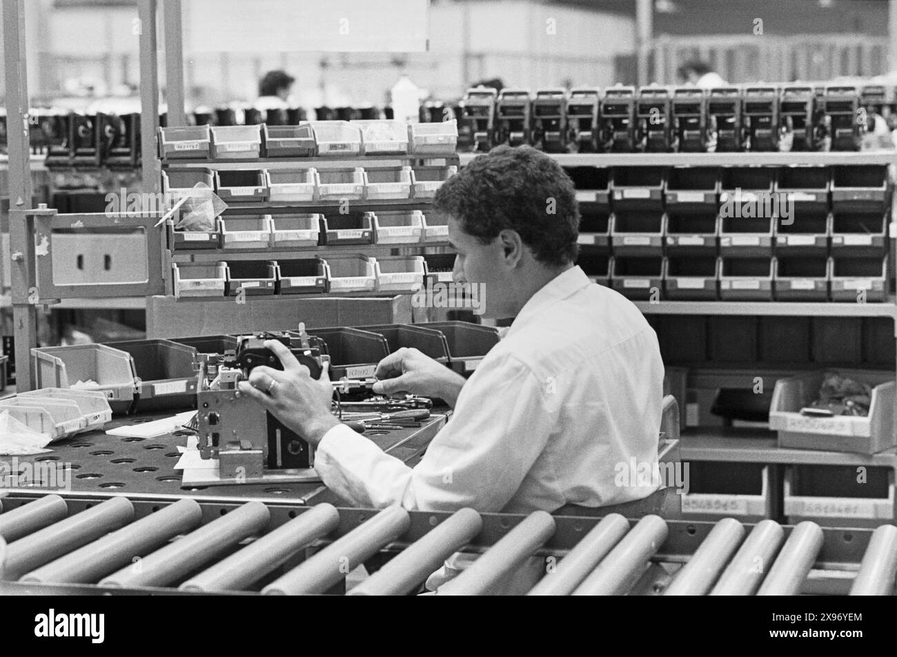 - Stabilimento IBM di Santa Palomba (Roma), giugno 1984   - IBM plant in Santa Palomba (Rome), June 1984 Stock Photo