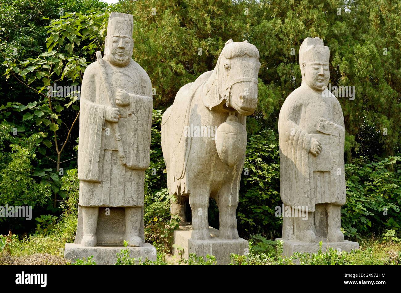 Ancient Stone Statues on Sacred Way, North Song Dynasty Imperial Tombs, Yongxi Mausoleum, Xicun, Gongyi, Henan, China Stock Photo