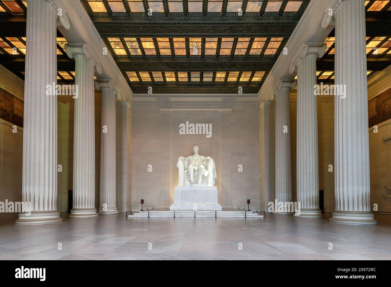 The Lincoln Memorial indoors on the National Mall in Washington DC Stock Photo